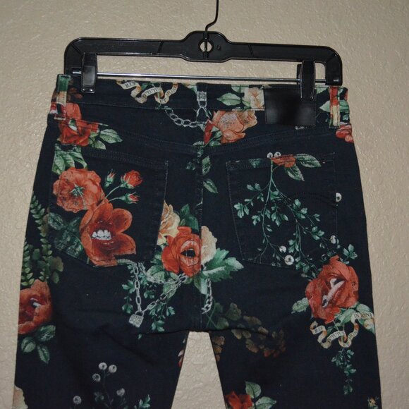 $495 Sz 27 R13 Black Floral Cropped Boy Jeans - Picture 5 of 8